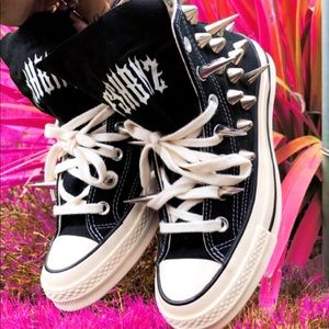 BLACK CONVERSE SIZE 5 EMBELLISHED WITH SPIKES